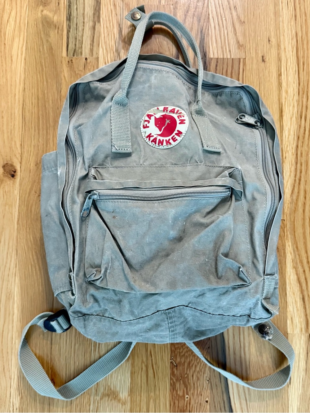 Fjallraven Kanken Classic Backpack Fog